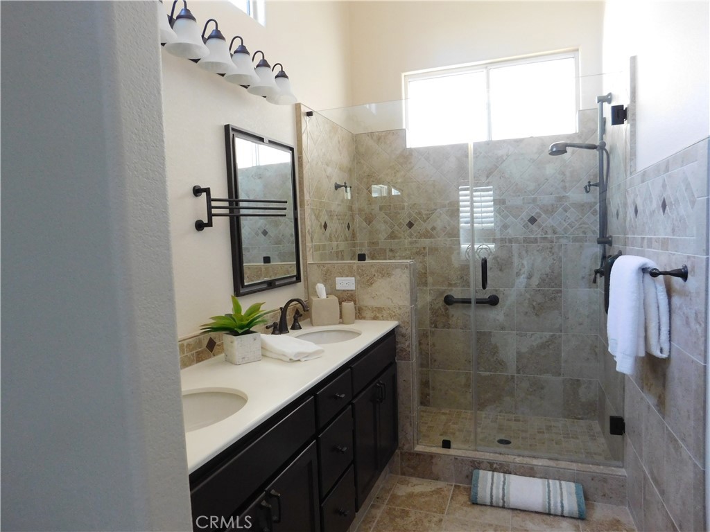 4900 Zenos Way Oceanside, CA 92056 - Photo 21 of 37