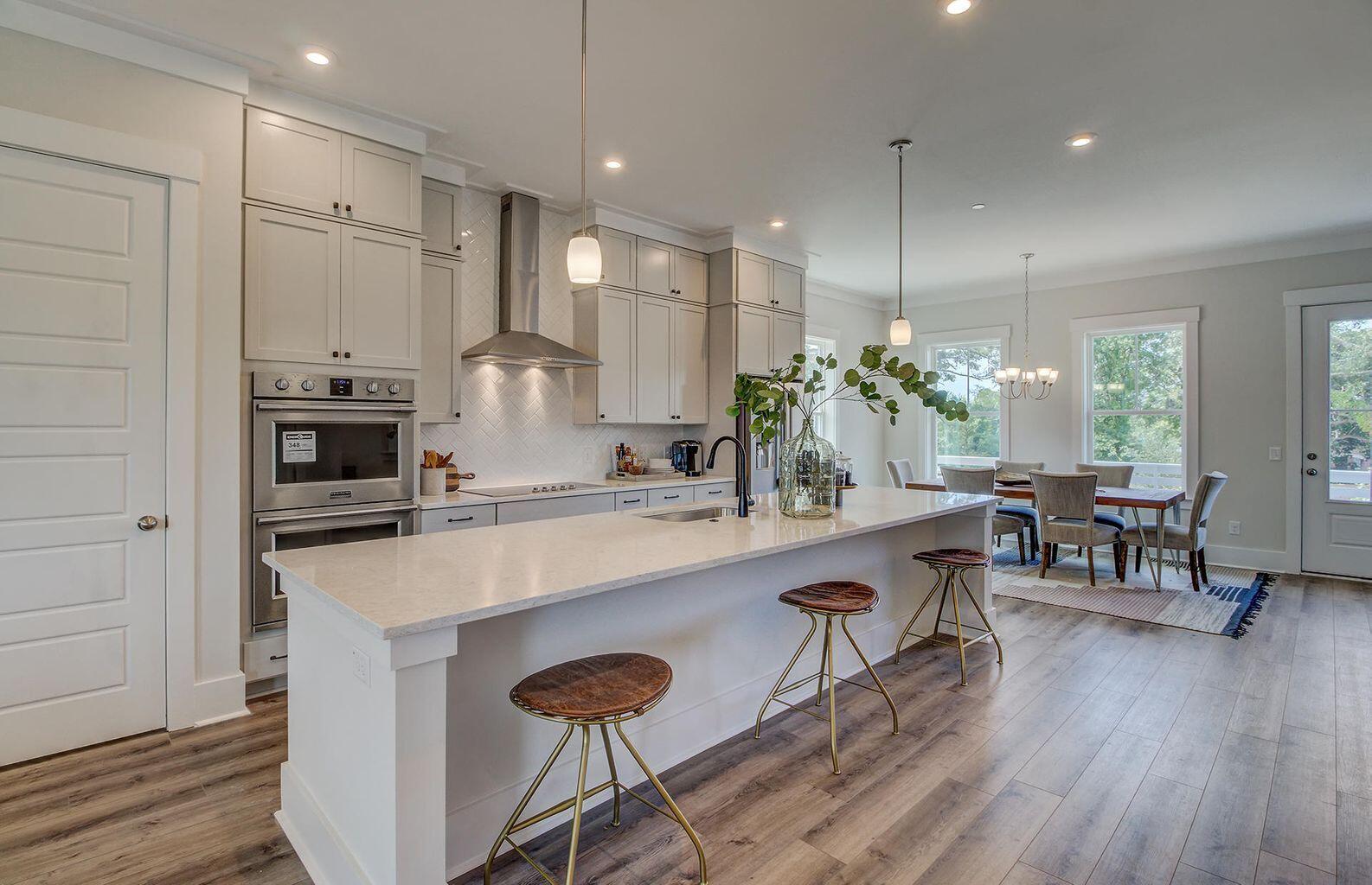 2139 Tides End Road Charleston, SC 29412 - Photo 4 of 55 Gourmet Kitchen