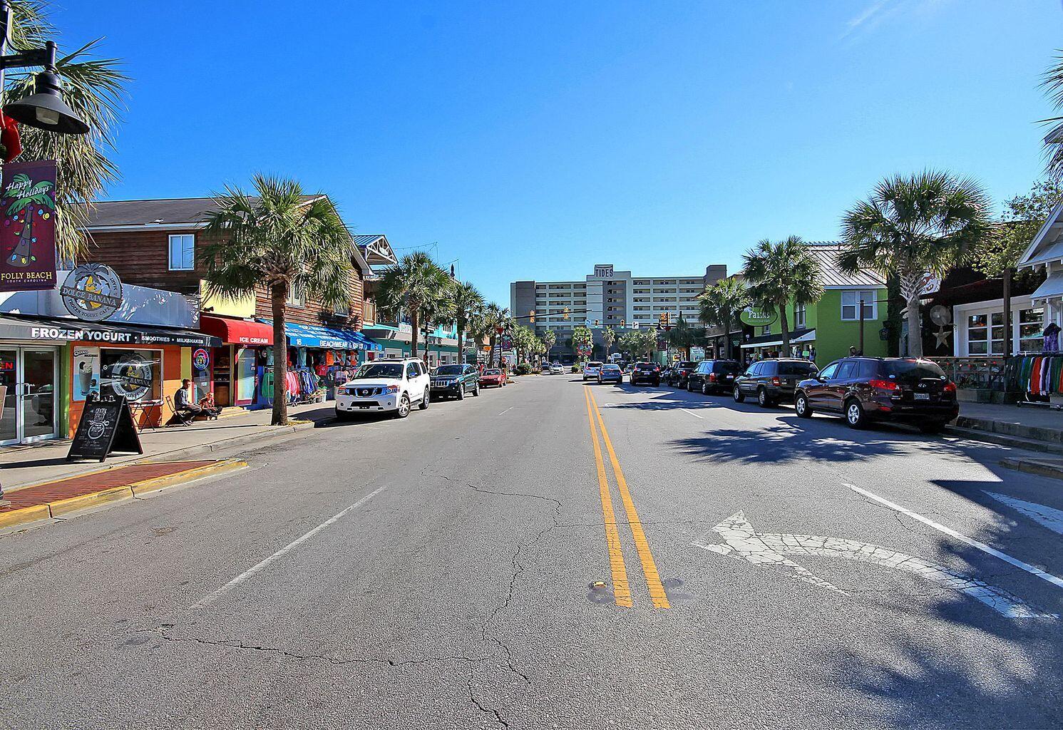 2139 Tides End Road Charleston, SC 29412 - Photo 41 of 55 Restaurants and Shops