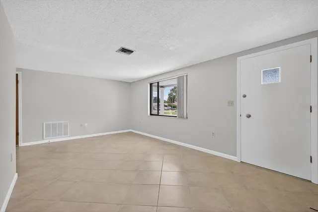 $1,500 | 7725 Summertree Lane, New Port Richey, FL 34653