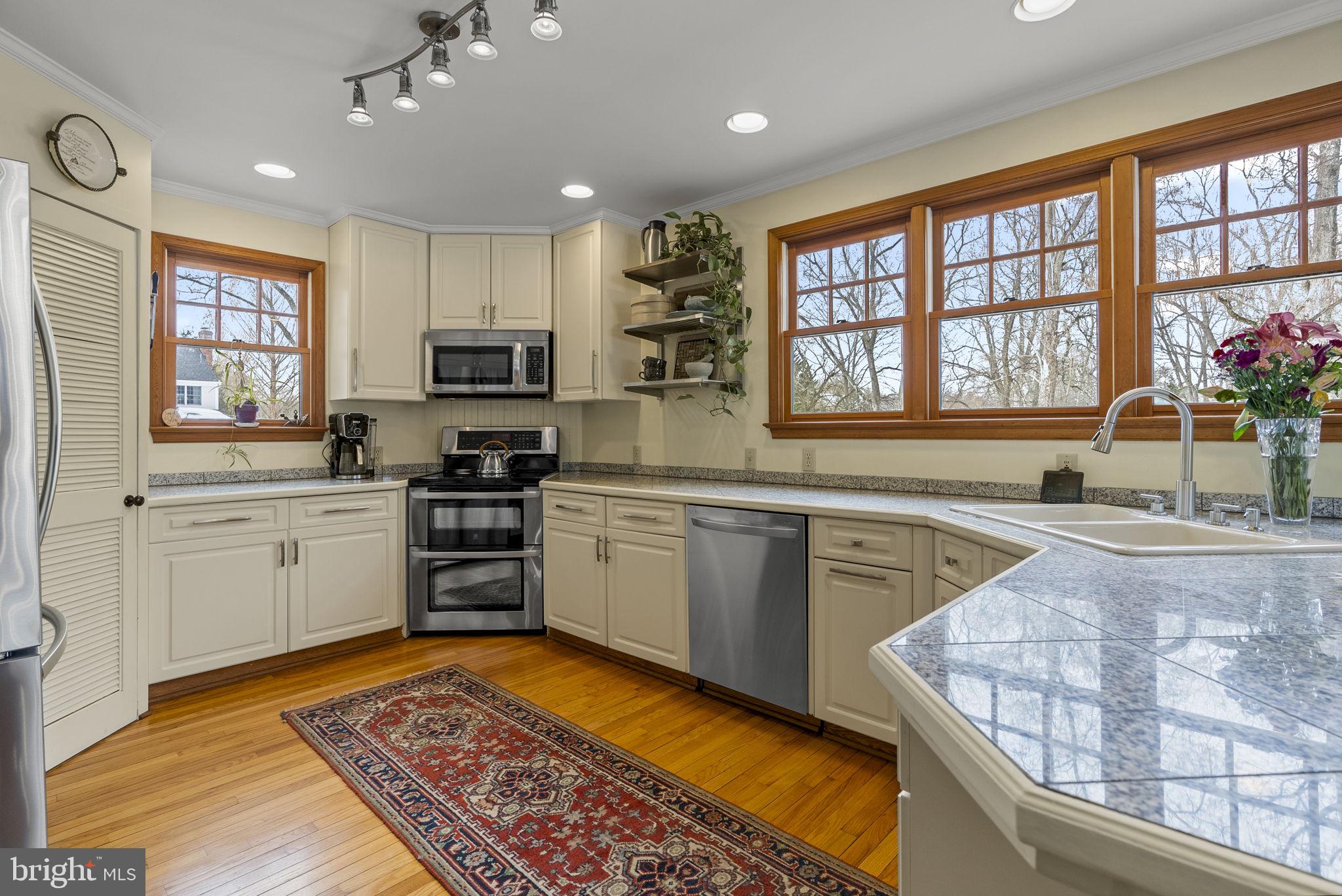 611 New Albany Road Moorestown, NJ 08057 - Photo 11 of 48 Gallery Image 11