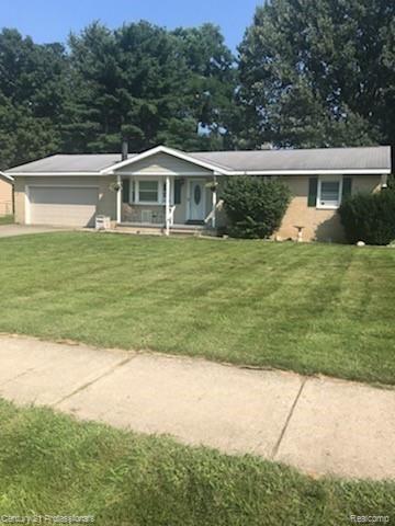 905 Brighton Lake Road Brighton, MI 48116 - Photo 1 of 29 IMG_19251.jpg