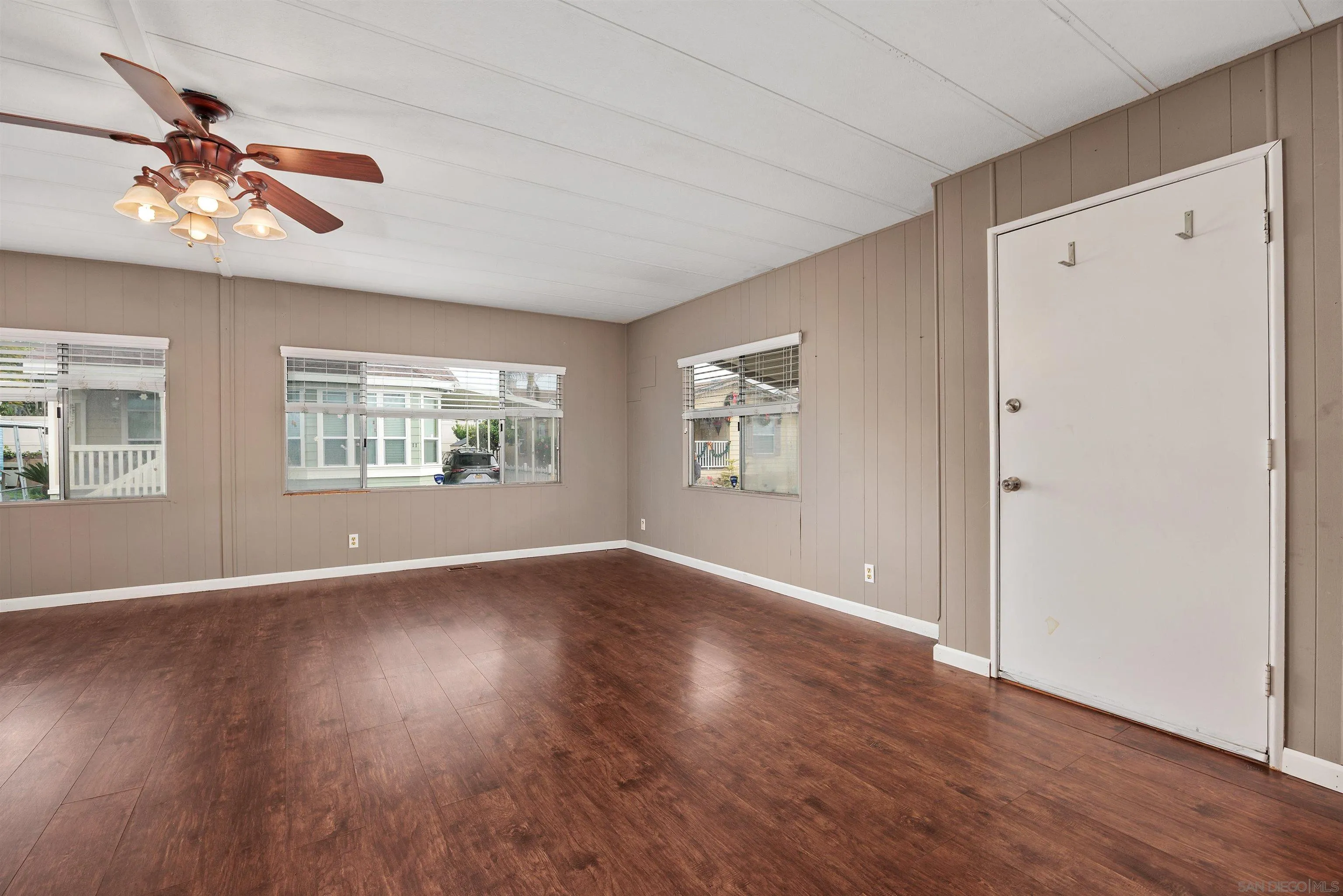 4616 North River Road, Unit 89 Oceanside, CA 92057 - Photo 11 of 36