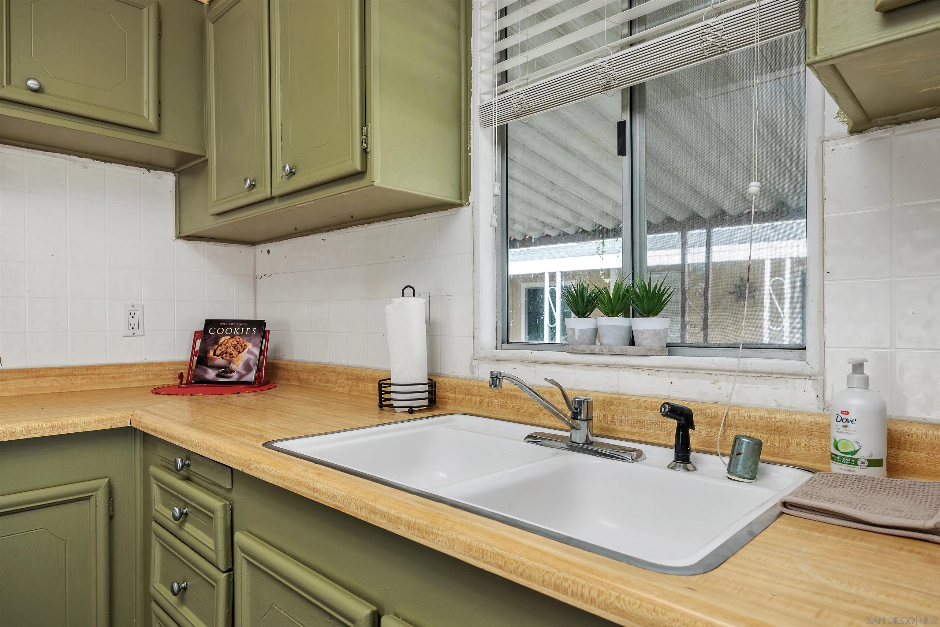 4616 North River Road, Unit 89 Oceanside, CA 92057 - Photo 15 of 36