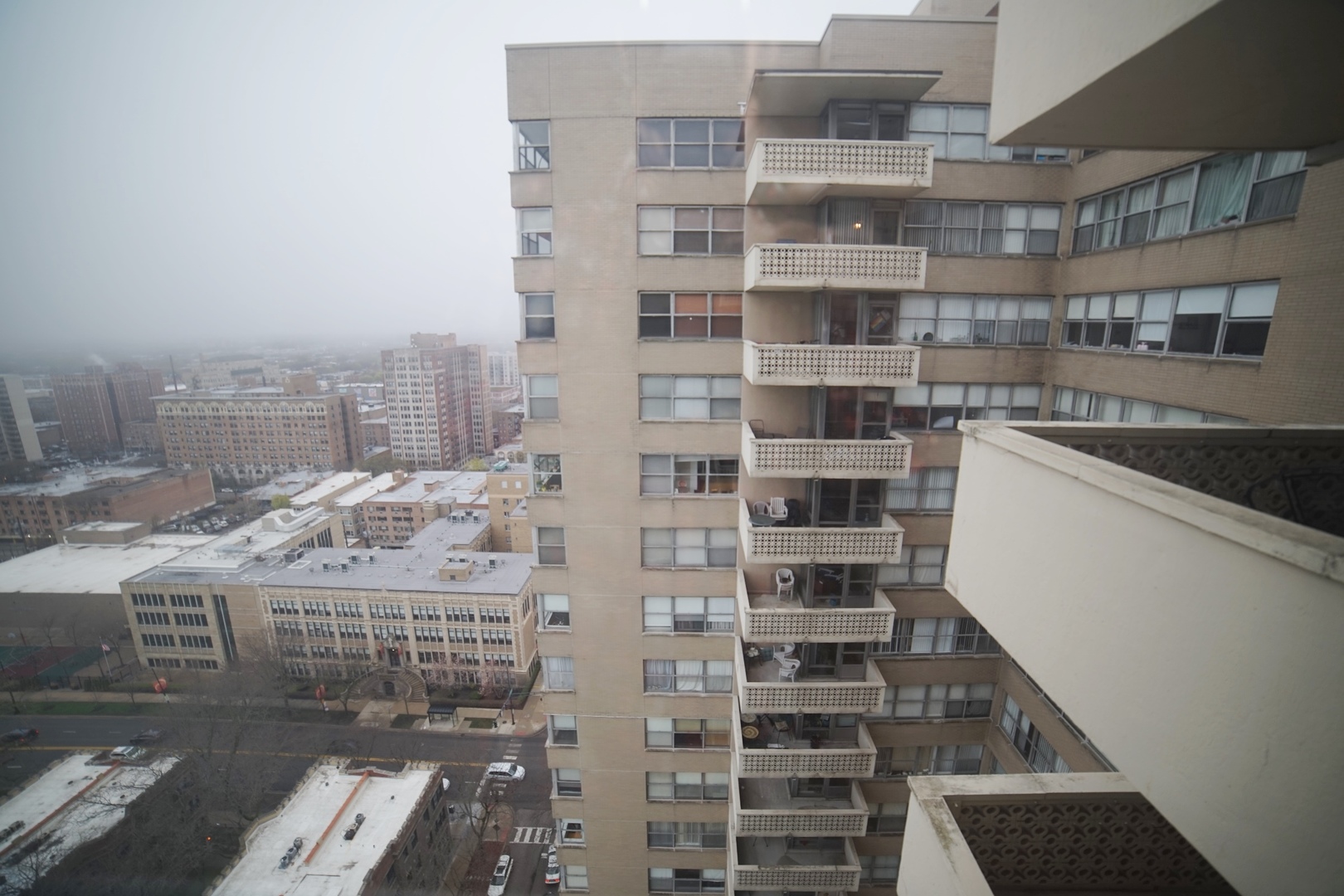 6301 North Sheridan Road, Unit 23V Chicago, IL 60660 - Photo 20 of 22