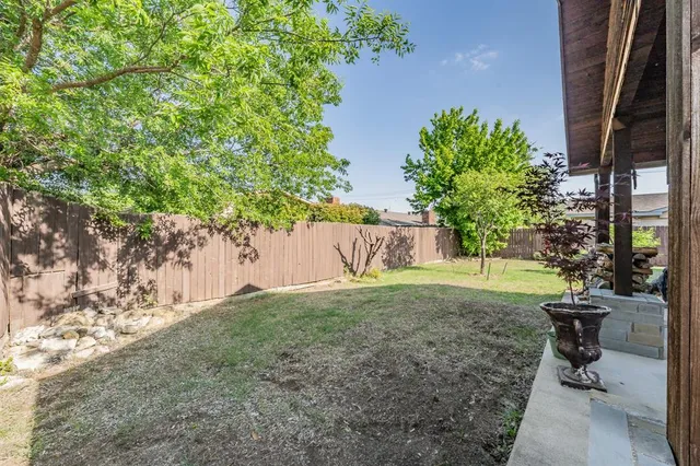 $299,900 | 7404 Engleman Court, Fort Worth, TX 76137