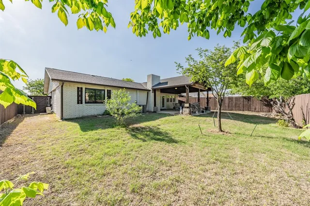 $299,900 | 7404 Engleman Court, Fort Worth, TX 76137