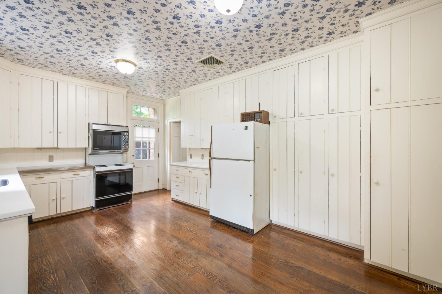 4405 Williams Road Lynchburg, VA 24503 - Photo 11 of 42