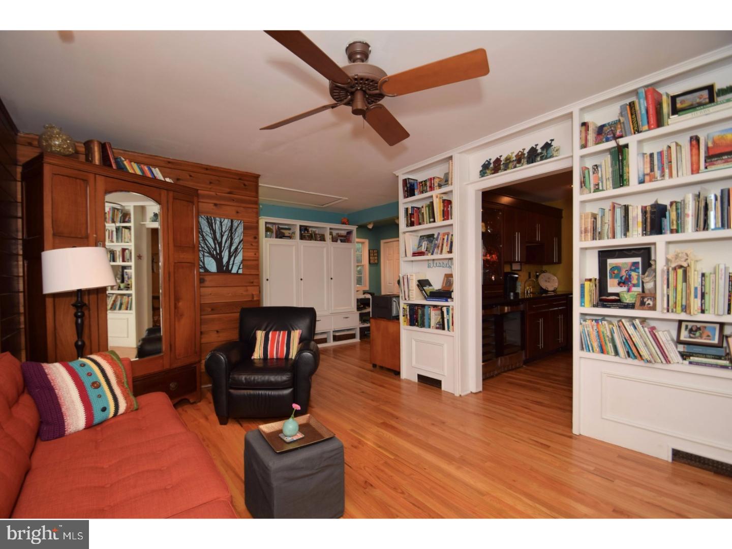 4 Ardsley Road Yardley, PA 19067 - Photo 3 of 25 Living Room