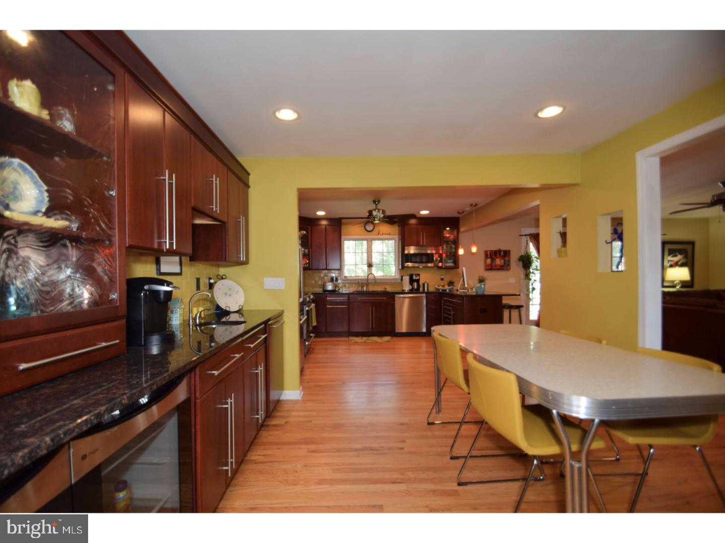 4 Ardsley Road Yardley, PA 19067 - Photo 5 of 25 Kitchen