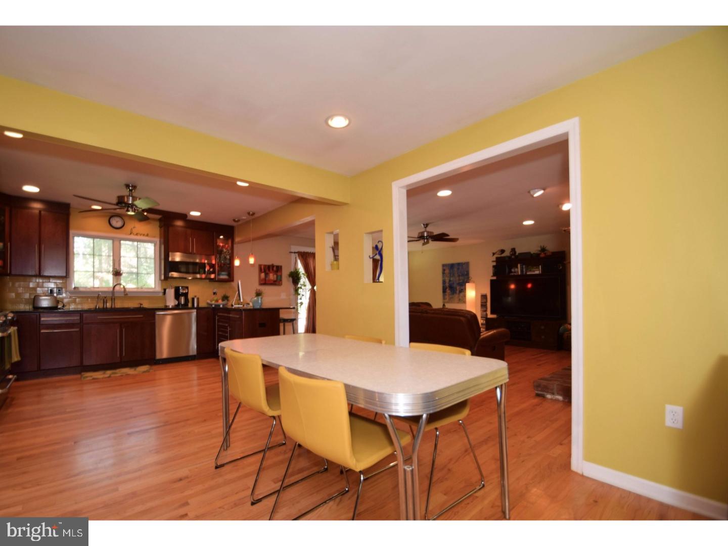 4 Ardsley Road Yardley, PA 19067 - Photo 6 of 25 Kitchen