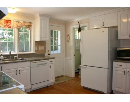 20 Maguire Road Wayland, MA 01778 - Photo 11 of 17 Gallery Image 11