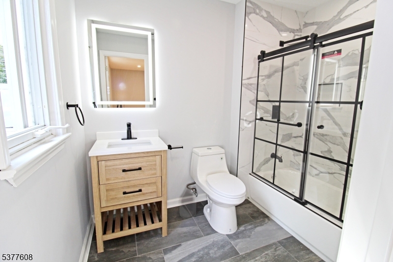 96 Newton Sparta Road Newton, NJ 07860 - Photo 12 of 21 Gallery Image 12