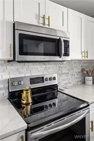 $2,100 | 528 Ward Road, North Tonawanda, NY 14120