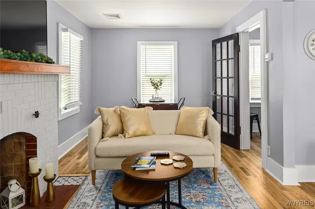 $2,100 | 528 Ward Road, North Tonawanda, NY 14120