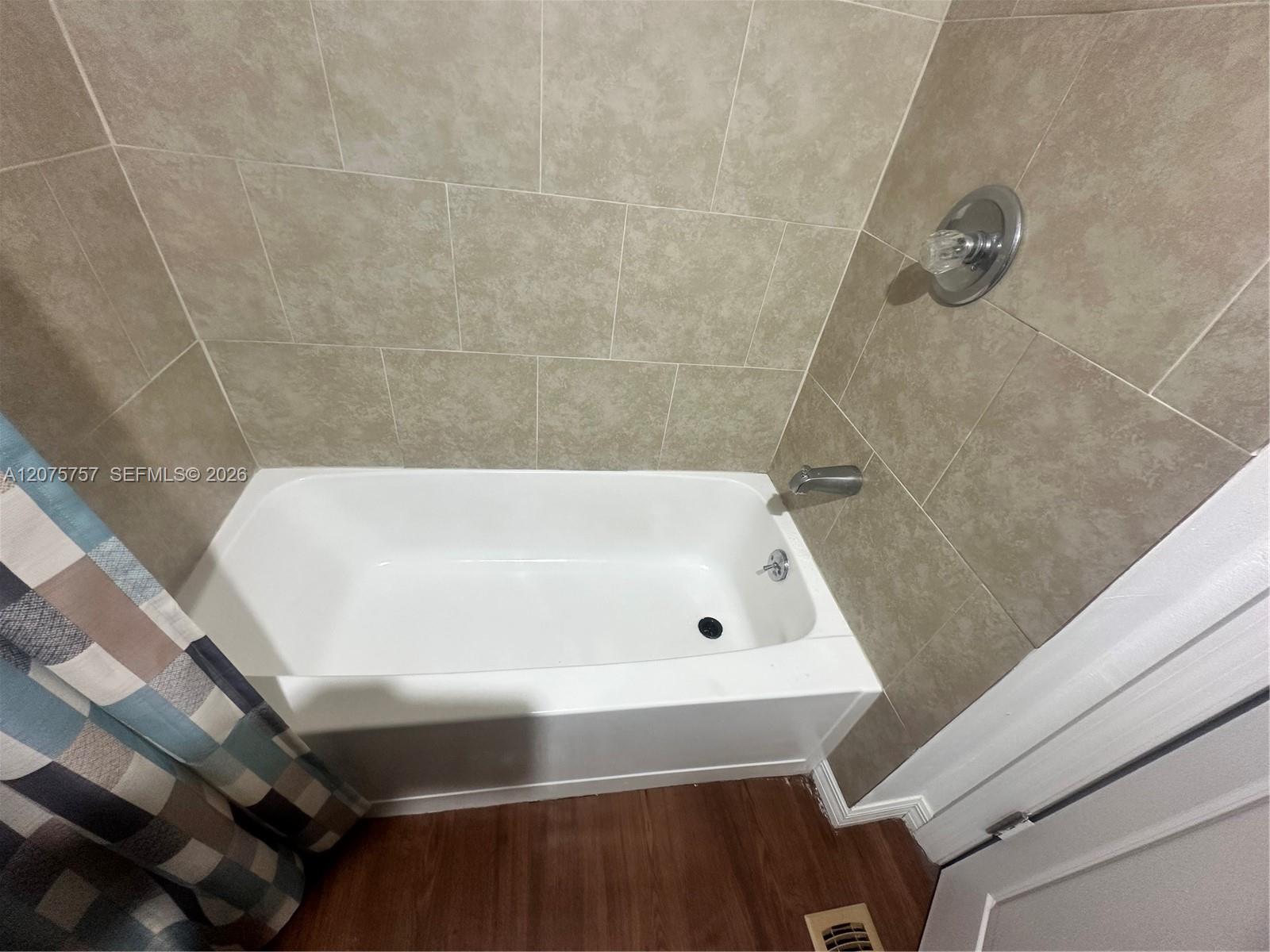11886 Watergate Circle, Unit H Boca Raton, FL 33428 - Photo 18 of 20 Gallery Image 18