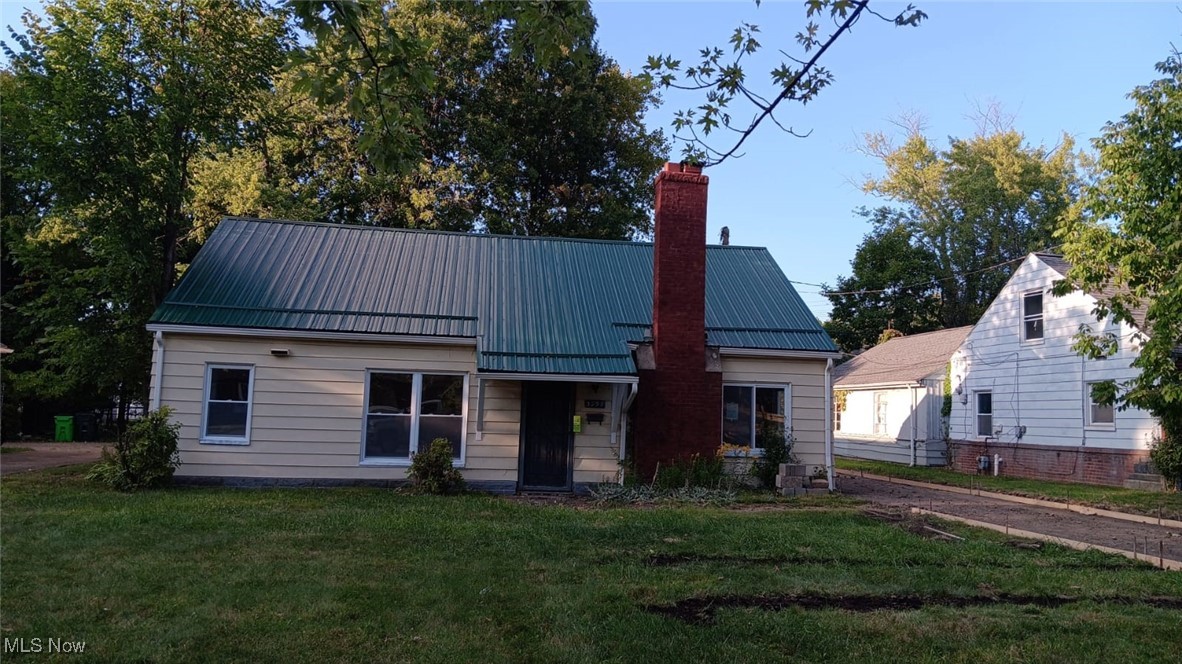 3999 Lancaster Road South Euclid, OH 44121 - Photo 1 of 17 View of front of home featuring a front yard