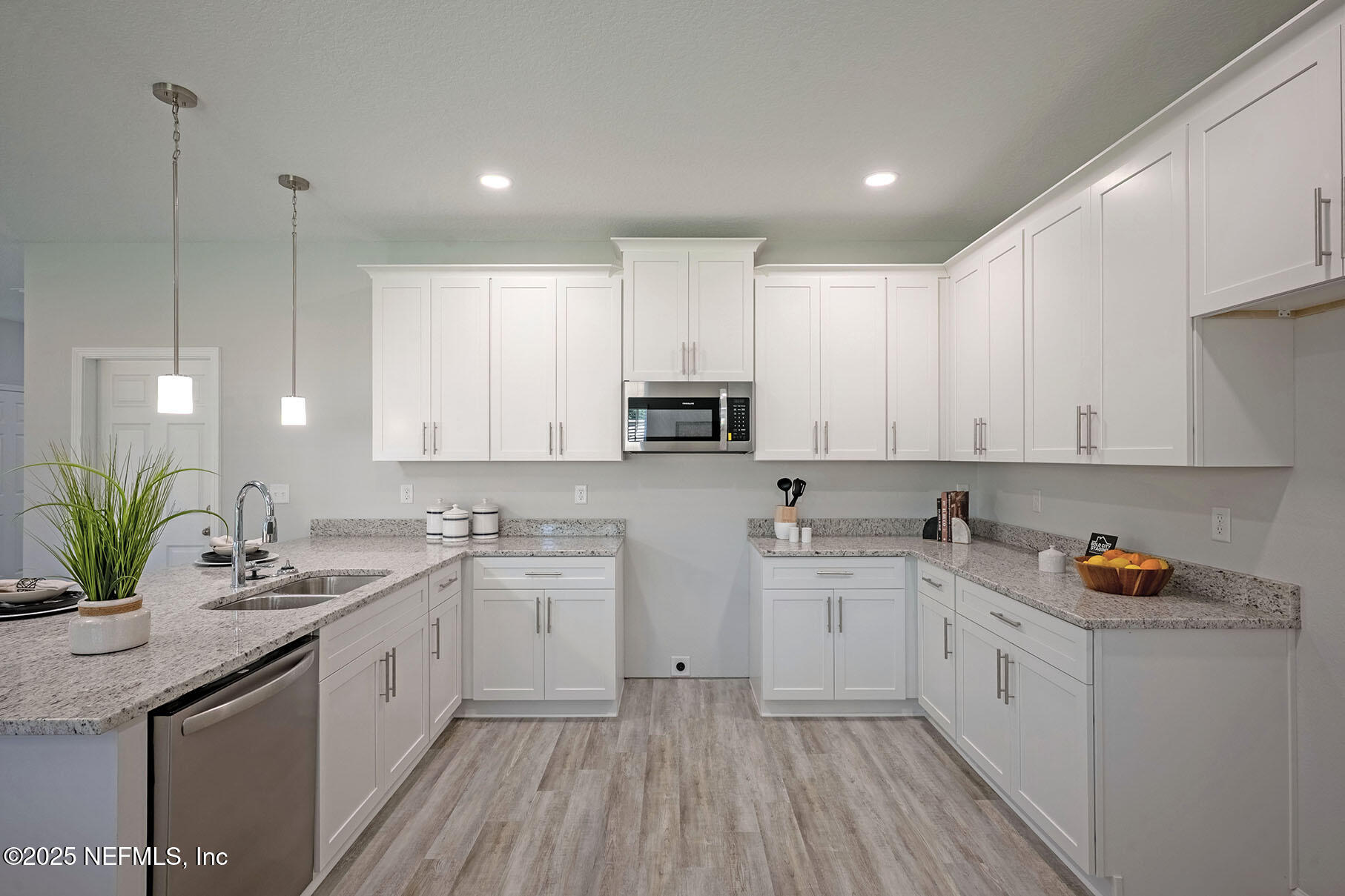 8185 Newton Road Jacksonville, FL 32216 - Photo 15 of 47 _DSC9437-HDR