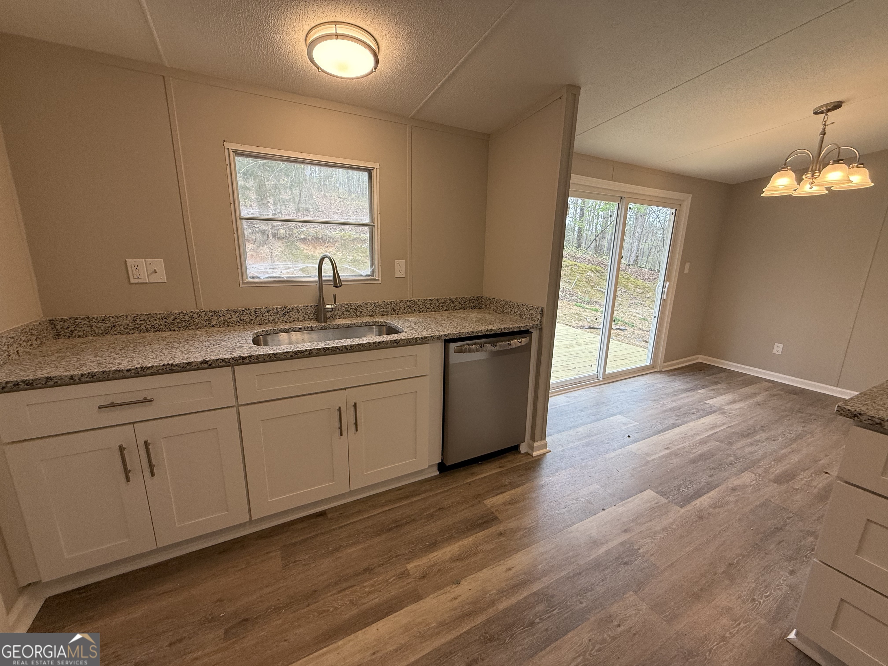 438 Youngs Mill Road Kingston, GA 30145 - Photo 2 of 13