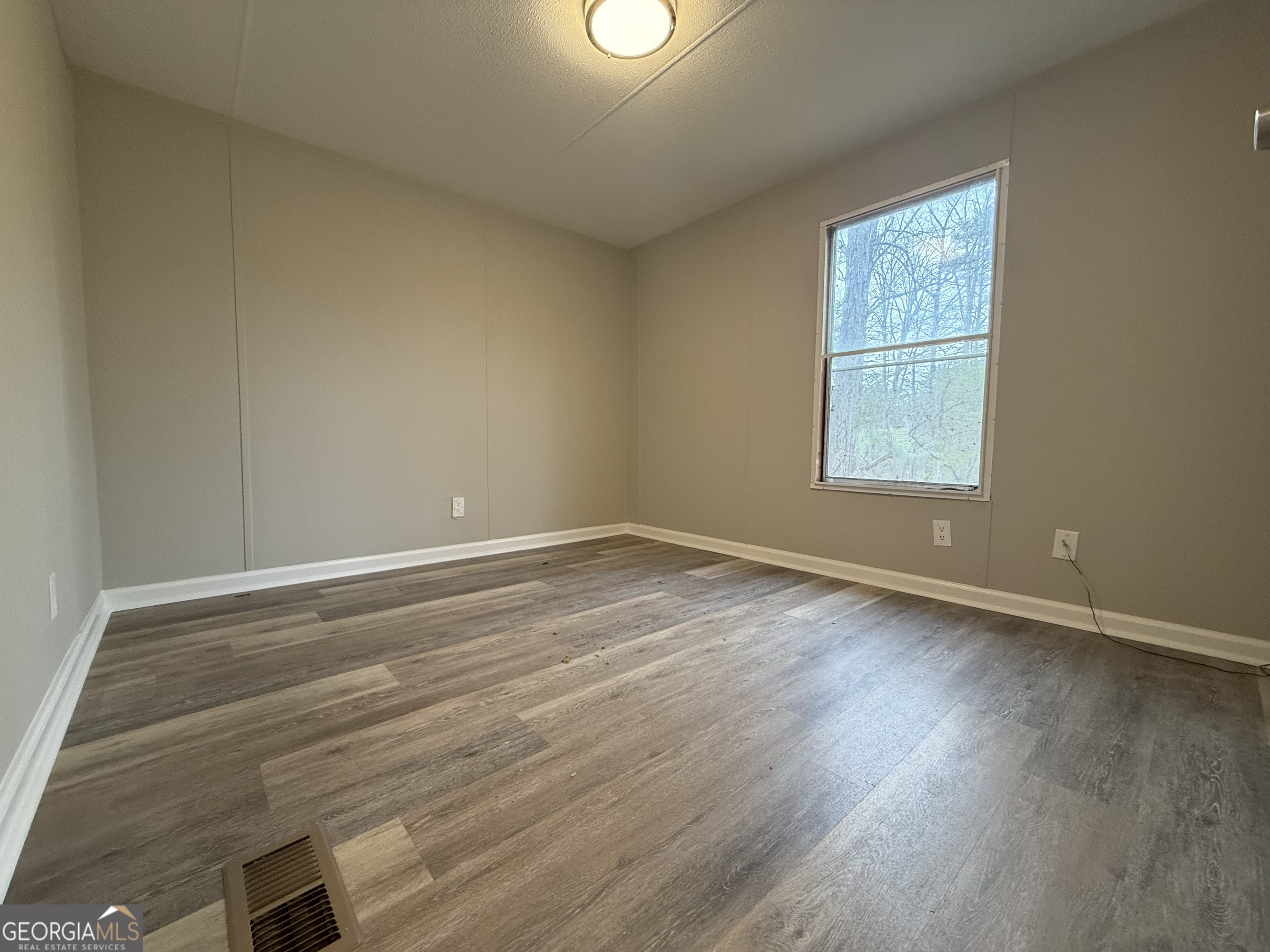 438 Youngs Mill Road Kingston, GA 30145 - Photo 8 of 13