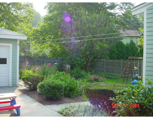 29 Endicott Road Stoneham, MA 02180 - Photo 2 of 6 Gallery Image 2