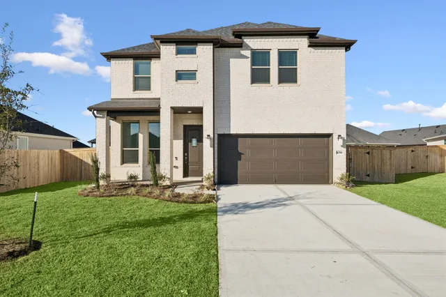 $389,990 | 6711 Alejandro Place, Baytown, TX 77523