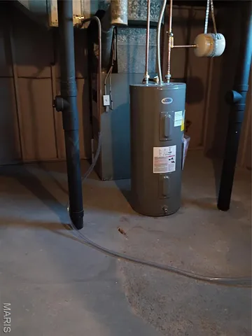 $164,900 | 10228 Viscount Drive, St. Louis, MO 63136