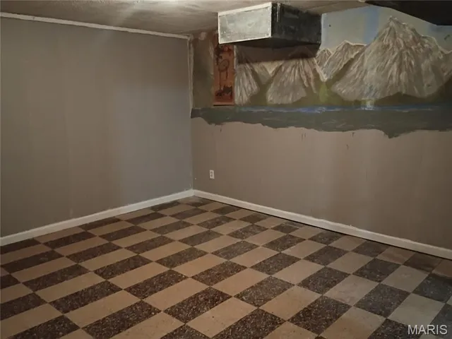 $164,900 | 10228 Viscount Drive, St. Louis, MO 63136