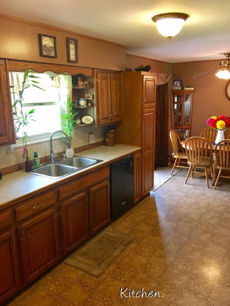 28 West Linwood Road Linwood, MI 48634 - Photo 2 of 29 Gallery Image 2