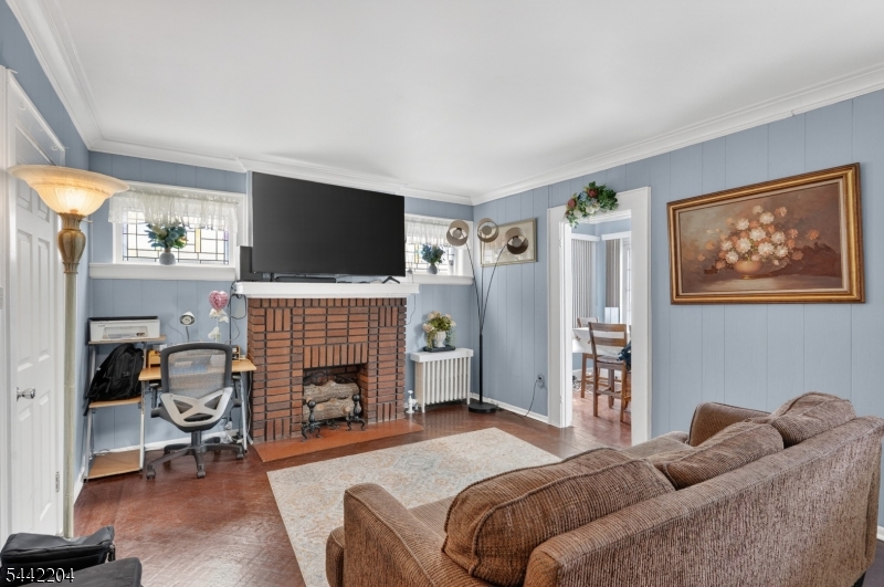 1629 May Street Union, NJ 07083 - Photo 2 of 11