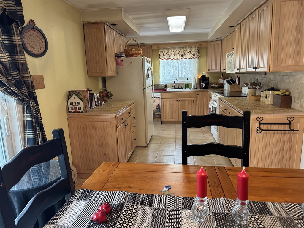 150 Barre Paxton Road Rutland, MA 01543 - Photo 7 of 21