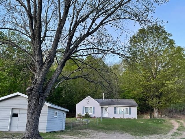 3664 Five Mile Road Traverse City, MI 49686 - Photo 1 of 18 1901515.JPG