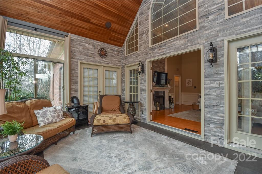 6068 Morning Star Road Lake Wylie, SC 29710 - Photo 10 of 41 Gallery Image 10
