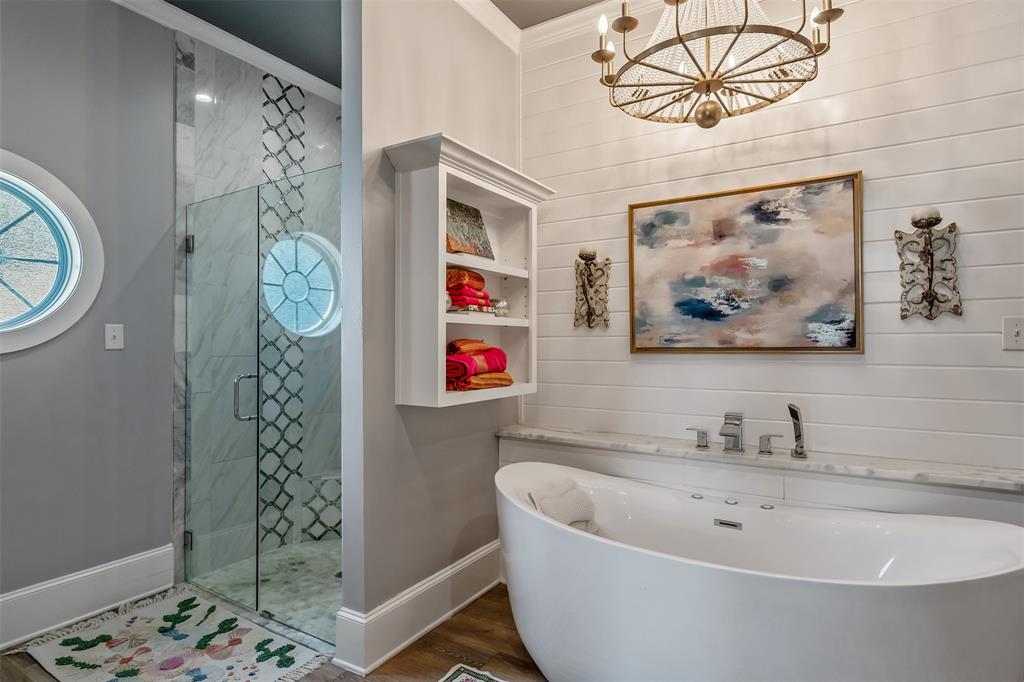 16241 Big Oak Bay Road Tyler, TX 75707 - Photo 20 of 40 Bathroom
