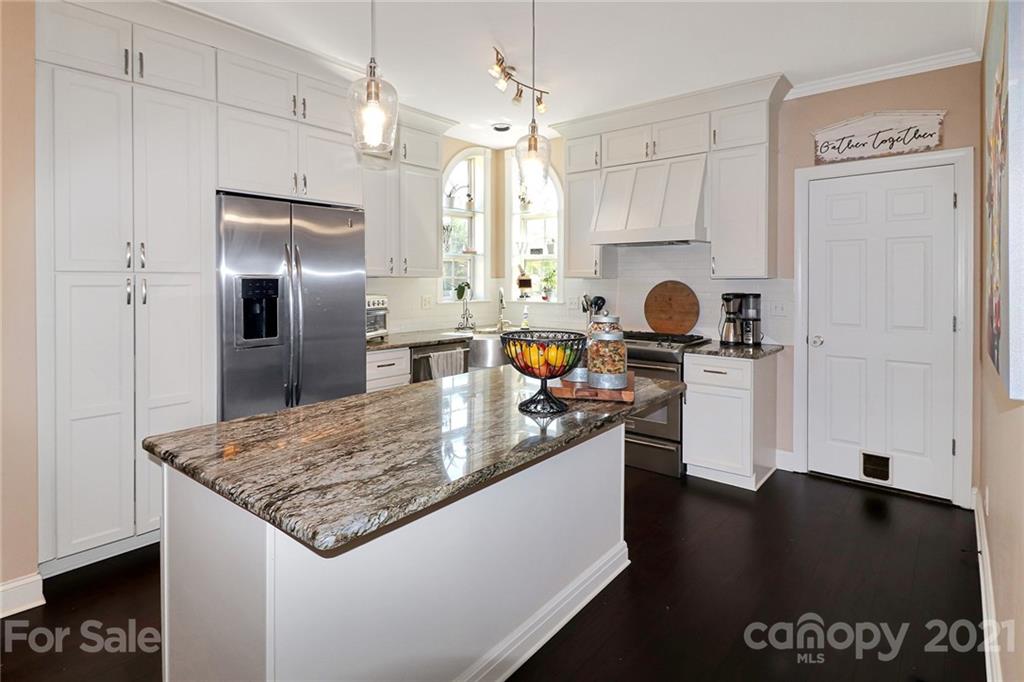 1684 Jim McCarter Road Clover, SC 29710 - Photo 15 of 33 Gallery Image 15