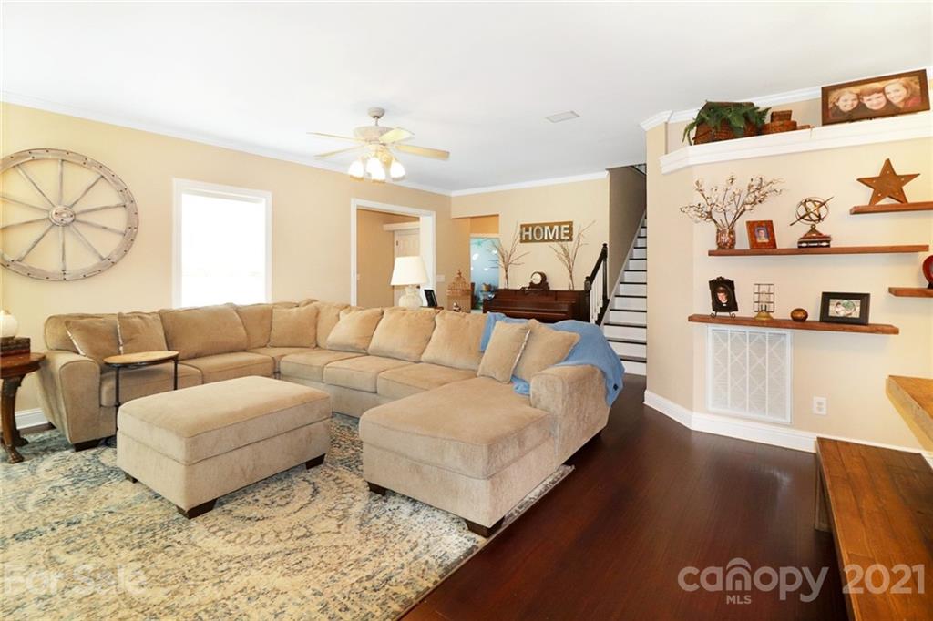 1684 Jim McCarter Road Clover, SC 29710 - Photo 23 of 33 Gallery Image 23