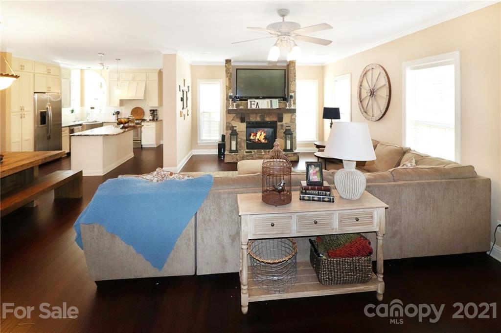 1684 Jim McCarter Road Clover, SC 29710 - Photo 7 of 33 Gallery Image 7