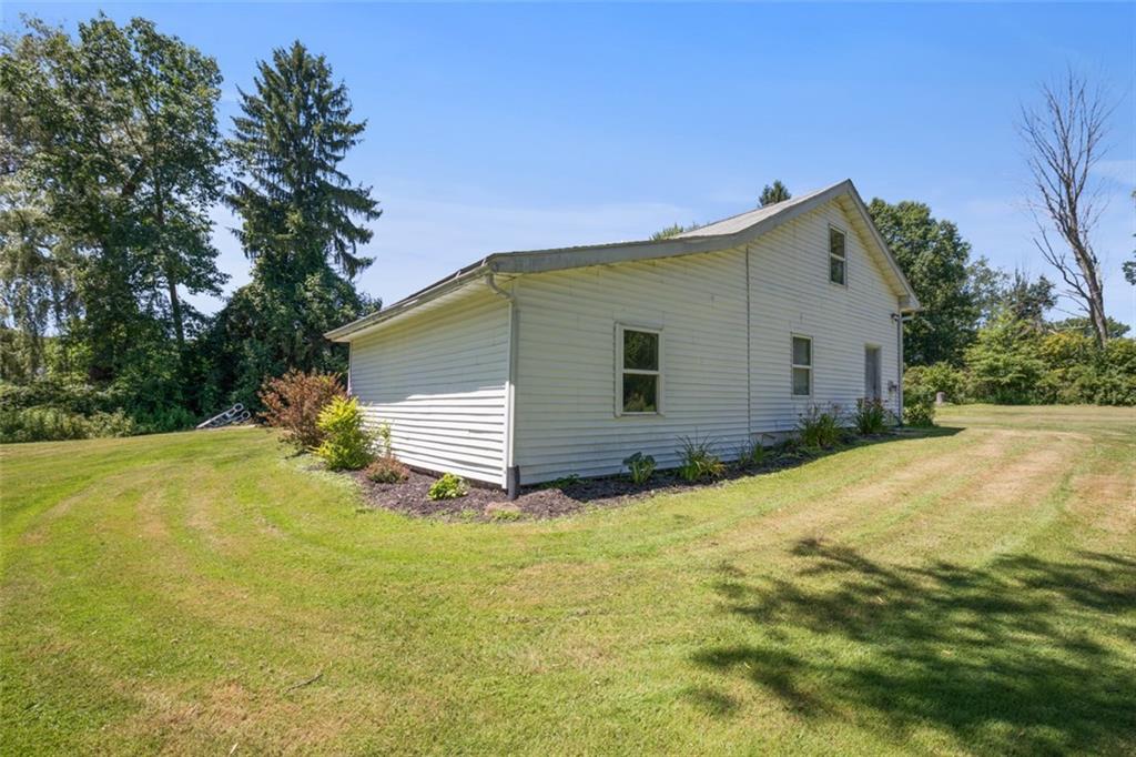 3030 Mercer Road New Castle, PA 16105 - Photo 11 of 13 Gallery Image 11