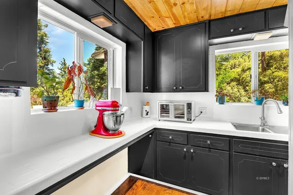 $625,000 | 23971 Skyview Drive, Idyllwild, CA 92549