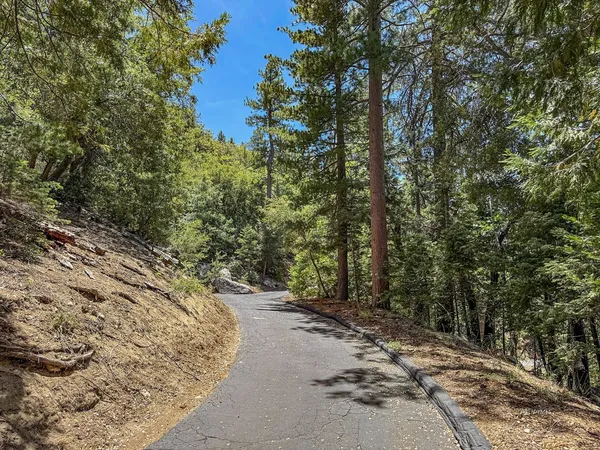 $625,000 | 23971 Skyview Drive, Idyllwild, CA 92549