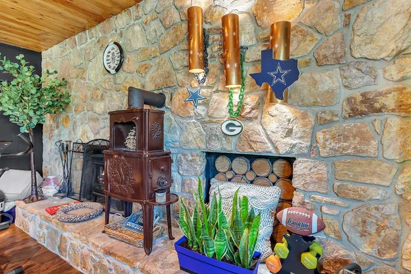 $625,000 | 23971 Skyview Drive, Idyllwild, CA 92549