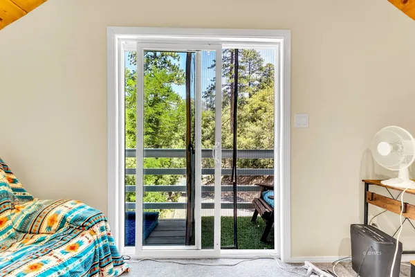 $625,000 | 23971 Skyview Drive, Idyllwild, CA 92549