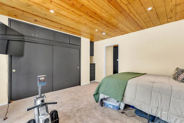$625,000 | 23971 Skyview Drive, Idyllwild, CA 92549
