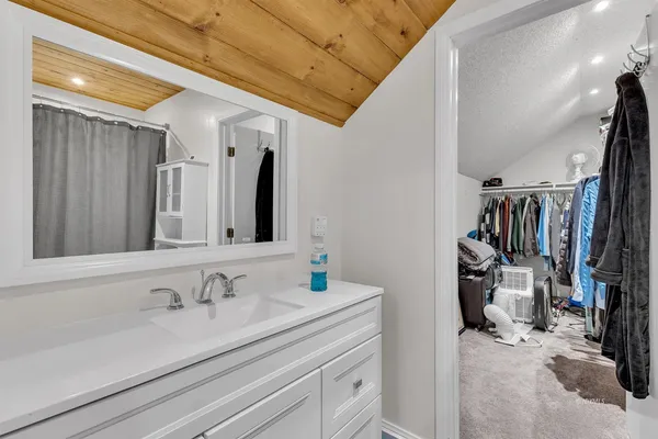 $625,000 | 23971 Skyview Drive, Idyllwild, CA 92549