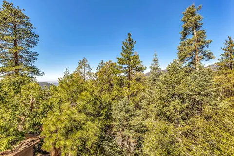 $625,000 | 23971 Skyview Drive, Idyllwild, CA 92549