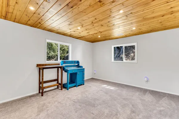 $625,000 | 23971 Skyview Drive, Idyllwild, CA 92549