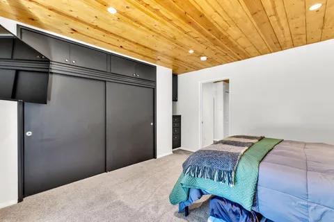 $625,000 | 23971 Skyview Drive, Idyllwild, CA 92549
