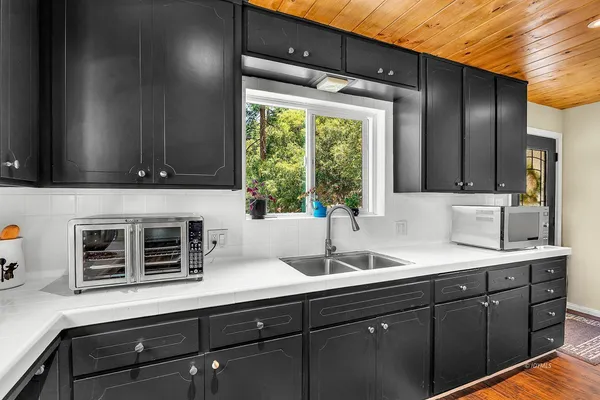 $625,000 | 23971 Skyview Drive, Idyllwild, CA 92549