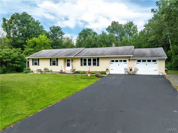 $239,900 | 34 Hurlbut Road, Mexico, NY 13114
