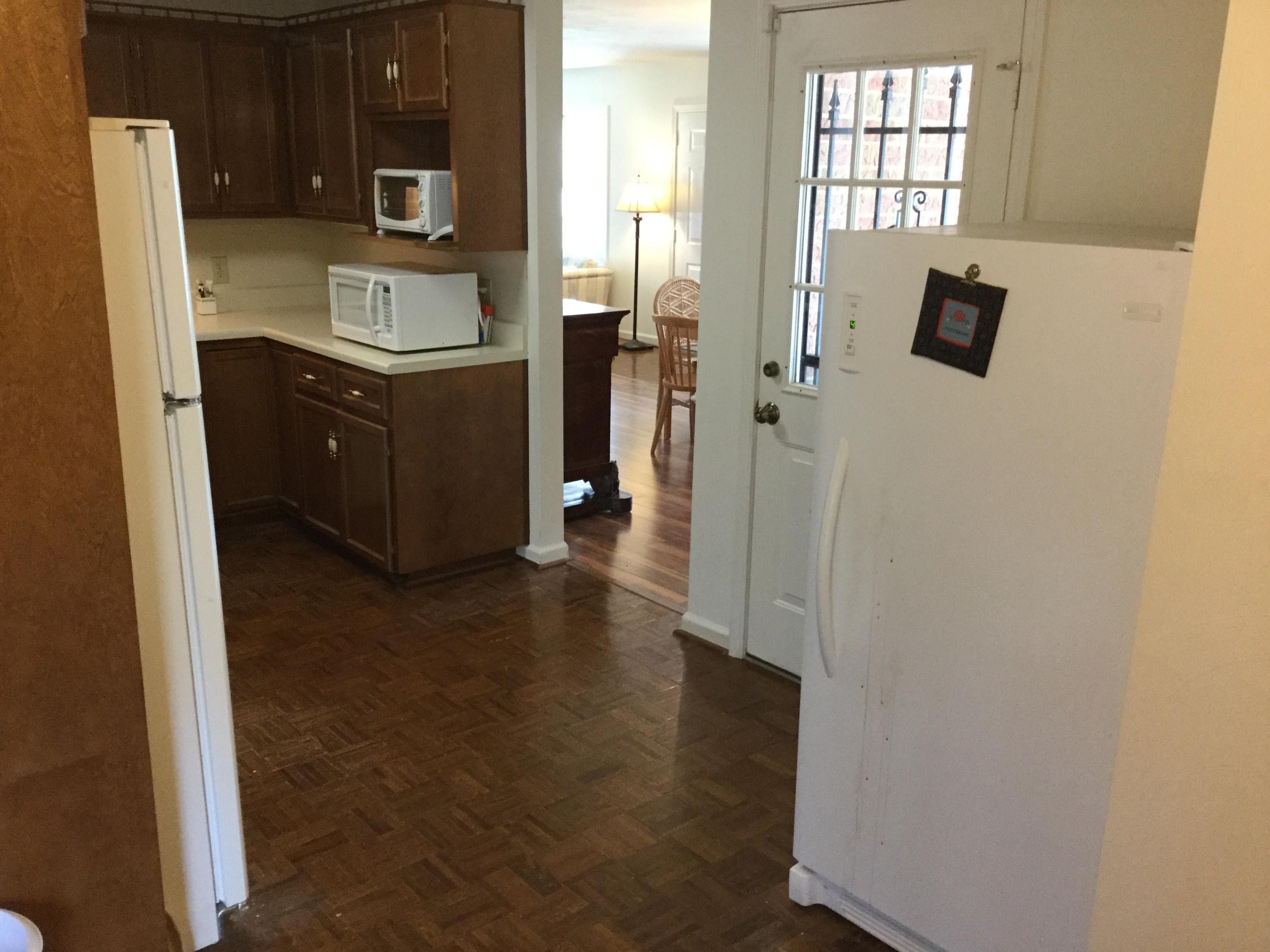 411 Highfield Road Salem, VA 24153 - Photo 12 of 18 image